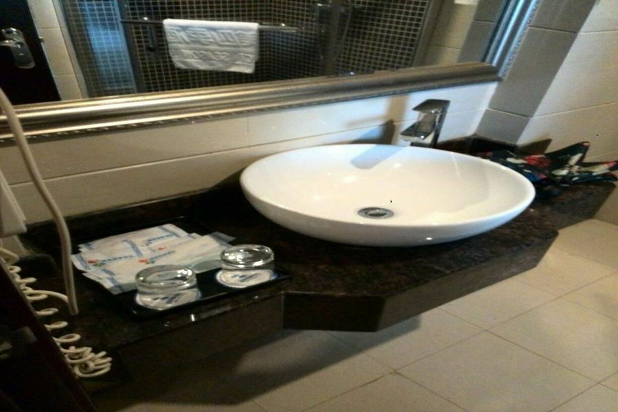 Perfect Season Hotel Guilin Extérieur photo